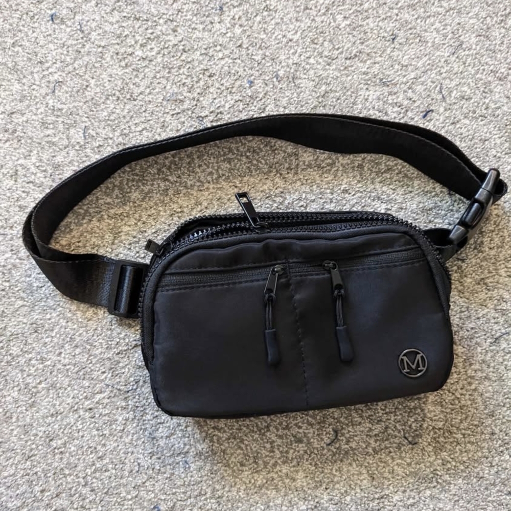 Black Crossbody Fanny Pack Bag